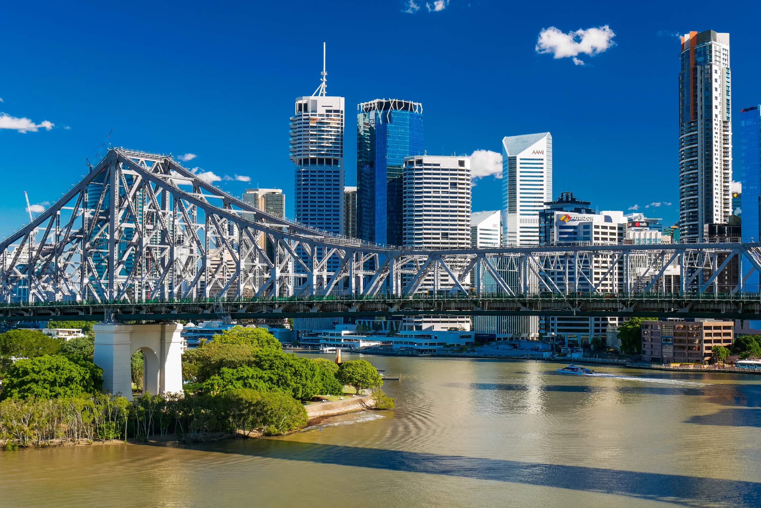 City bridge Contact banner - Brisbane Commercial Cleaning Group