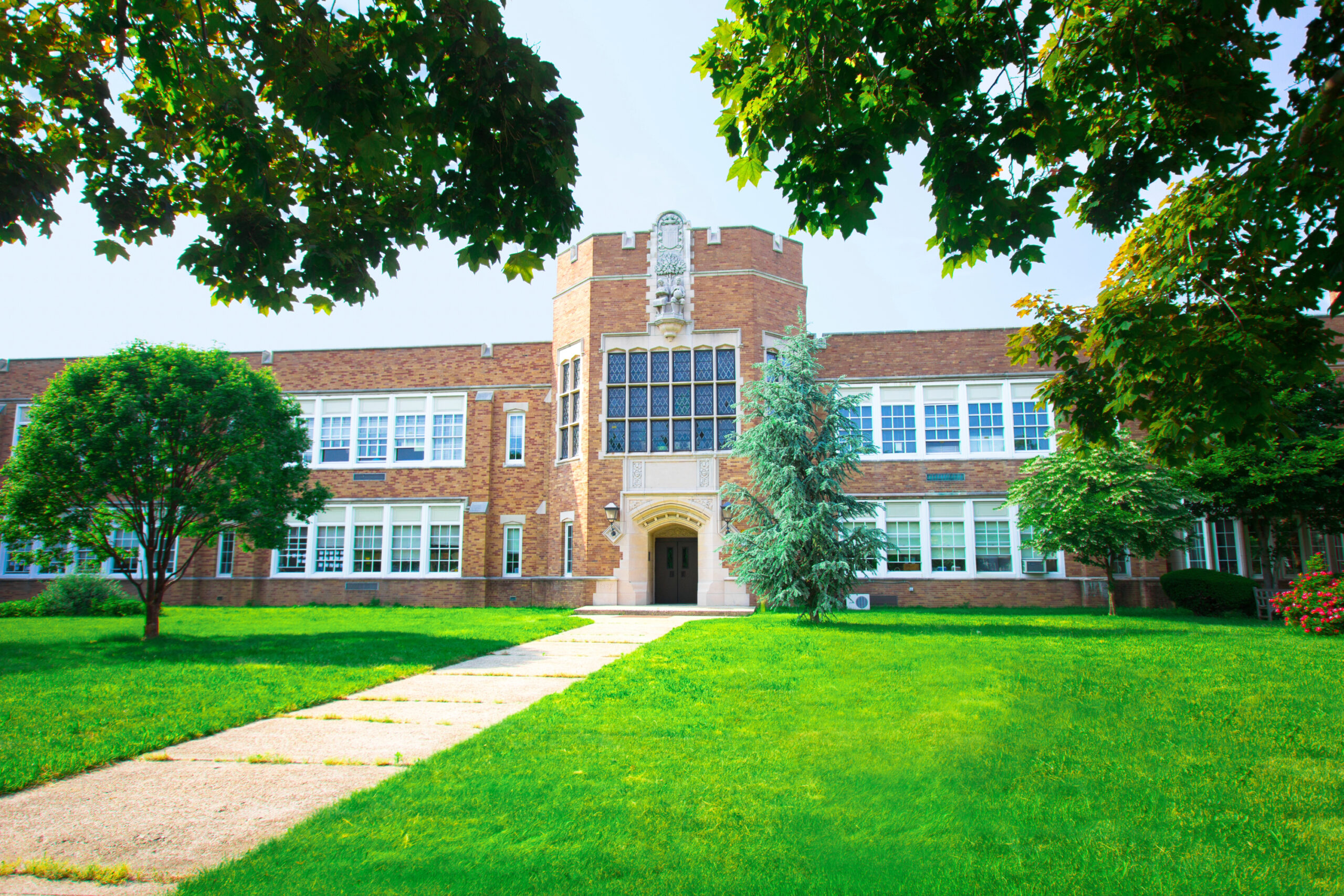 Benefits of High-Quality Private School Cleaning Services